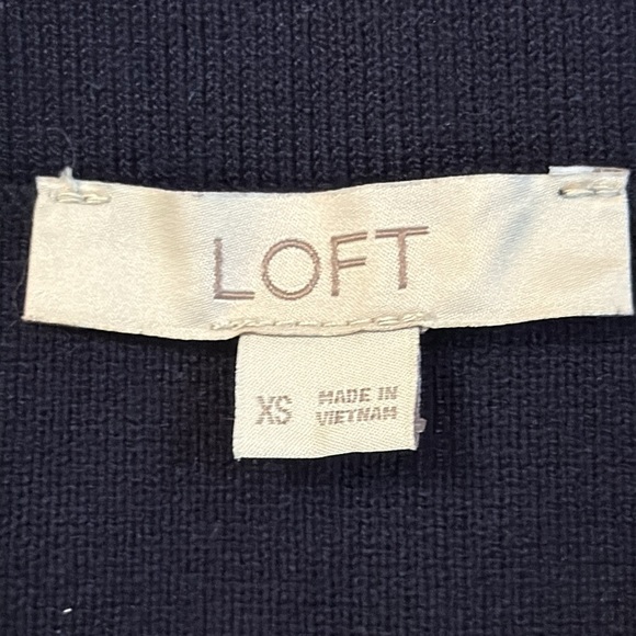 🎄LOFT NAVY STRIPED MINI SKIRT - Picture 4 of 5